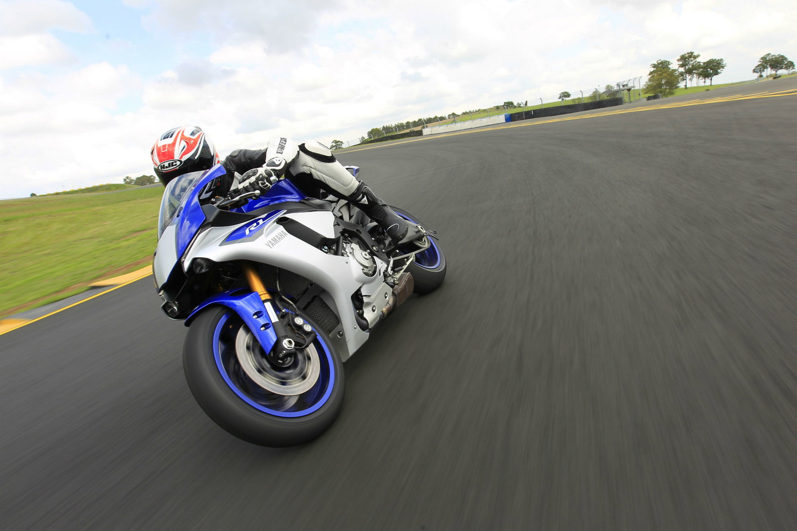 Video: Aprilia Caponord Rally review